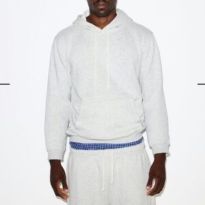 SKIMS Men’s Classic Fleece Hoodie M Light Heather Gray NWT